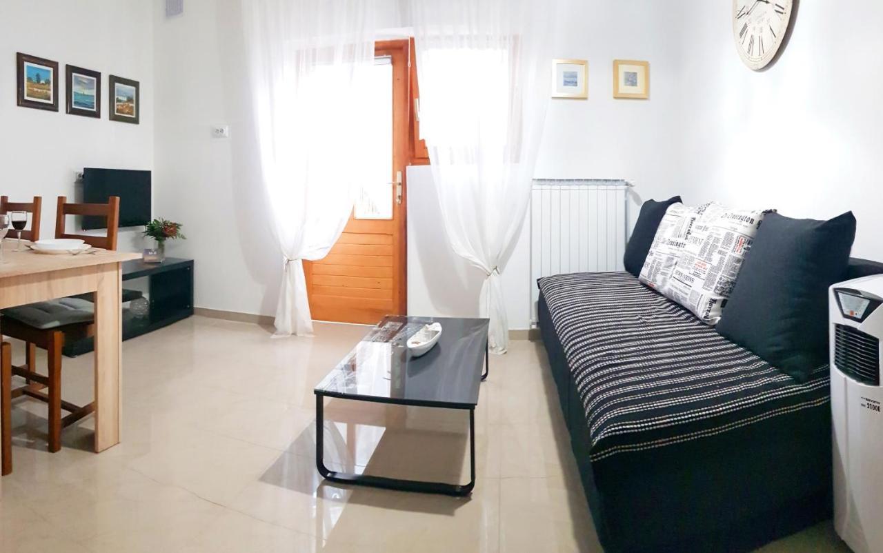 Apartmani Crikvenica 30098 - Dijana Chambre photo